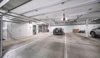 121 W Kingsley 502, Ann Arbor, MI 48103
