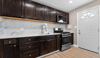 643 S WICKHAM Rd S, Baltimore, MD 21229