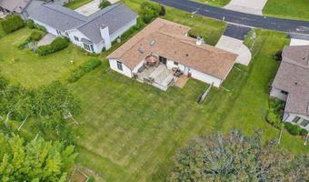 2623 W SUNNYVIEW Cir, Appleton, WI 54914