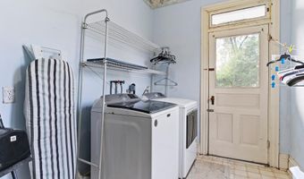 670-672 W LOUTHER St, Carlisle, PA 17013