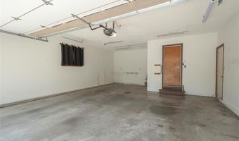 918 King St, Baldwin City, KS 66006