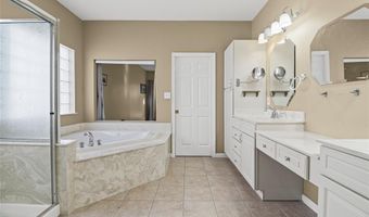 410 Gillham Ct, Ballwin, MO 63021