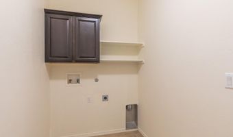 272 Burnage Ln, Alamogordo, NM 88310