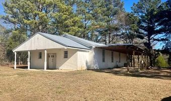 1558 Clisby Rd, West Point, MS 39773