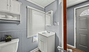 1410 Hamlin Dr, Ashtabula, OH 44004