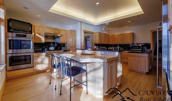 40 Castle Rock Rd, Cody, WY 82414