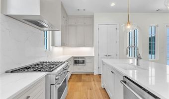546 ARBOR Dr, Auburn, AL 36830