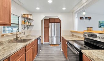 625 Puffin Dr, Barefoot Bay, FL 32976