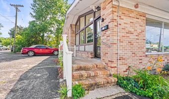 100 Longboat Ave, Beachwood, NJ 08722