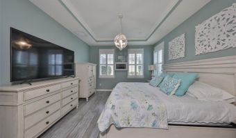 511 WINTERSIDE Dr, Apollo Beach, FL 33572