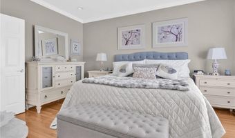 7 Daisy Ln, Coventry, RI 02816