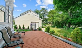 129 Simmonsville Ave, Johnston, RI 02919