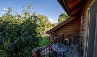 400 Lagoon Ln, Challis, ID 83226