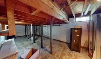 417 Euclid St, Alden, MN 56009