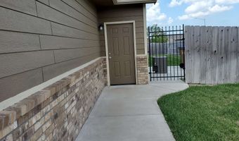 5327 N Cypress St, Bel Aire, KS 67226