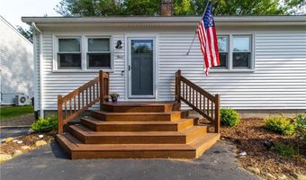 3 Onondega Rd, Narragansett, RI 02882
