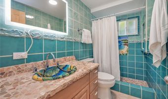 1254 Puualoha St, Kailua, HI 96734