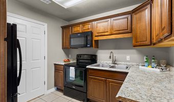3906 SW Carriageway Ave, Bentonville, AR 72712