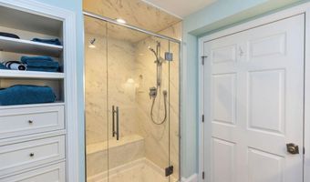 54 Pasture Rd, Auburn, NH 03032