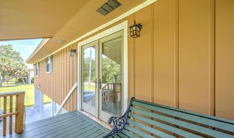 39 Harrison Rd, Bay St. Louis, MS 39520