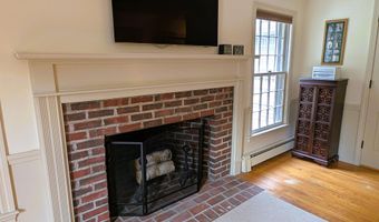 1 Brimstone Hill Rd, Amherst, NH 03031