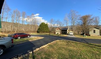 121 Lazy Bear Trl, Andrews, NC 28901