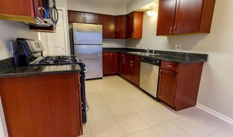 255 Fieldcrest St, Ann Arbor, MI 48103