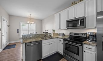 4428 Bristlecone Dr, Ayden, NC 28513