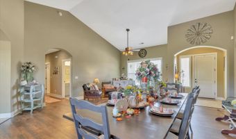 46347 Opah Dr, Ahwahnee, CA 93601