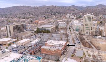 124 College Street Unit 3Rd Floor 3Rd Floor, Asheville, NC 28801