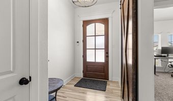 12 NW Sarai Cir, Andrews, TX 79714