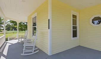 8011 Hollow Corners Rd, Almont, MI 48003