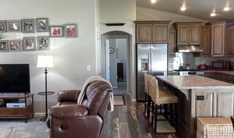2403 Yellowstone Trl, Burley, ID 83318