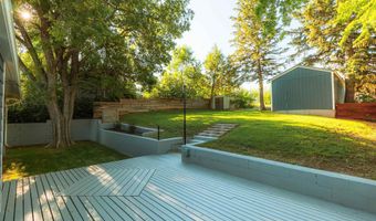1106 Omaha St, Belle Fourche, SD 57717
