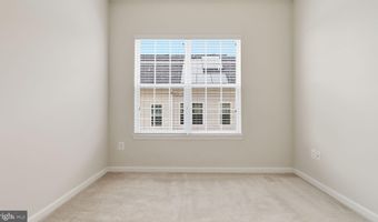 12710 RUSTIC ROCK Ln, Beltsville, MD 20705