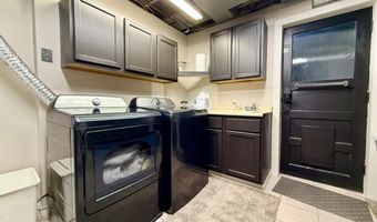 1415 N Washington St, Aberdeen, SD 57401