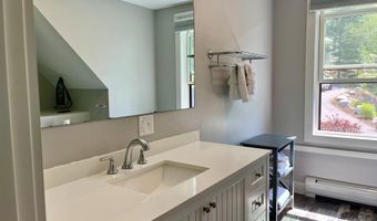 10 Bogue Chitto Ln, Bar Harbor, ME 04609