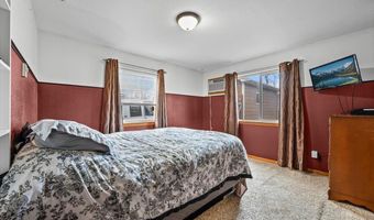 815 Aurora St, Belle Fourche, SD 57717