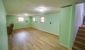 6302 Wenzel Rd, Alton, IL 62002