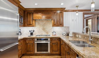 415 E Dean St Unit 17 Week 7 St, Aspen, CO 81611