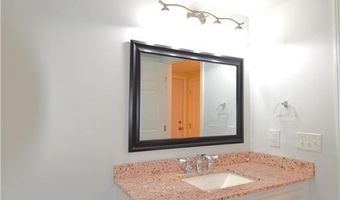 92 Trout Dr, Middletown, RI 02842