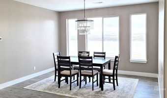 1933 Pheasant Dr, Elko, NV 89801