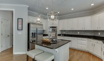 3313 Glen Devon Ln, Berkeley Lake, GA 30096