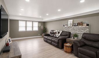 5 Musket Ave, Barnegat, NJ 08005