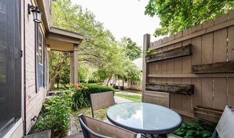 3027 Forest Creek Ct, Ann Arbor, MI 48108
