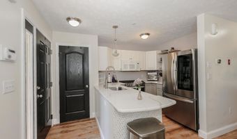 18 Suffolk Ct 159, Bedford, NH 03110