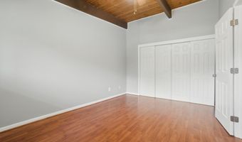 4379 AMERICANA Dr 201, Annandale, VA 22003