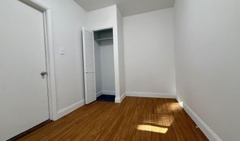46 W 9TH St, Bayonne, NJ 07002