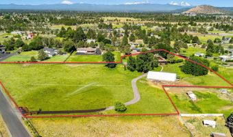 61900 Anker Ln, Bend, OR 97702