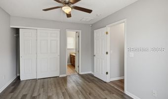8 Star Magnolia Dr, Beaufort, SC 29907